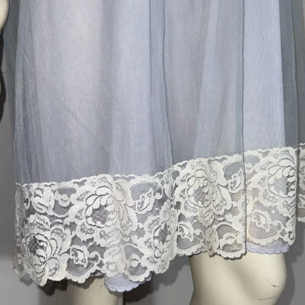 Vintage 1960s pale